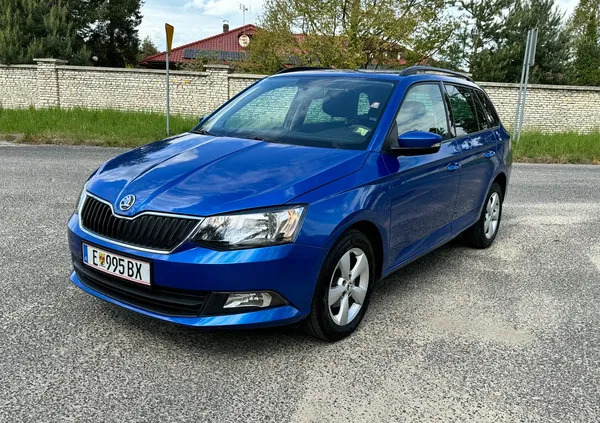 skoda Skoda Fabia cena 29900 przebieg: 103000, rok produkcji 2017 z Świecie